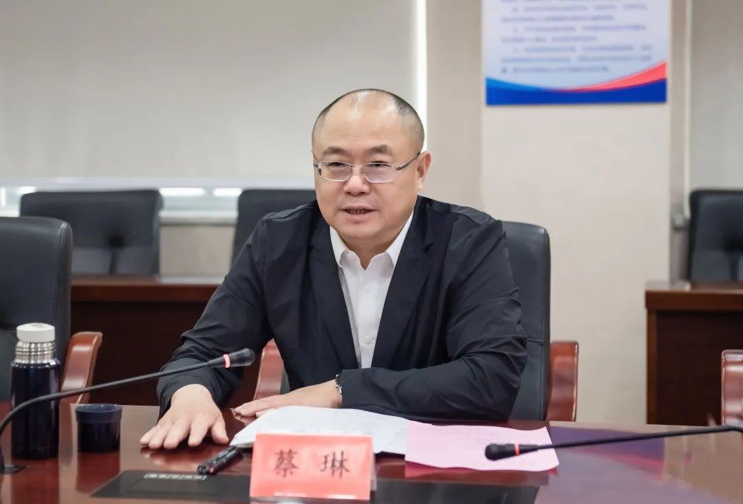 福建信管局一行到福建廣電網(wǎng)絡(luò)、中廣電移動(dòng)福建分公司調(diào)研廣電5G建設(shè)工作