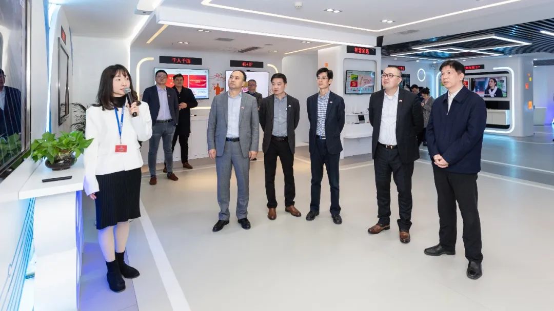 東方有線到訪福建廣電網(wǎng)絡(luò)集團(tuán)，圍繞廣電5G應(yīng)用服務(wù)等方向展開交流