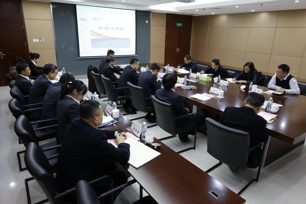 呂建杰調(diào)研中國(guó)廣電安徽公司，盡快完成“一省一網(wǎng)”整合