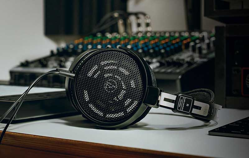 Audio-Technica ATH-R30x 監(jiān)聽(tīng)耳機(jī)