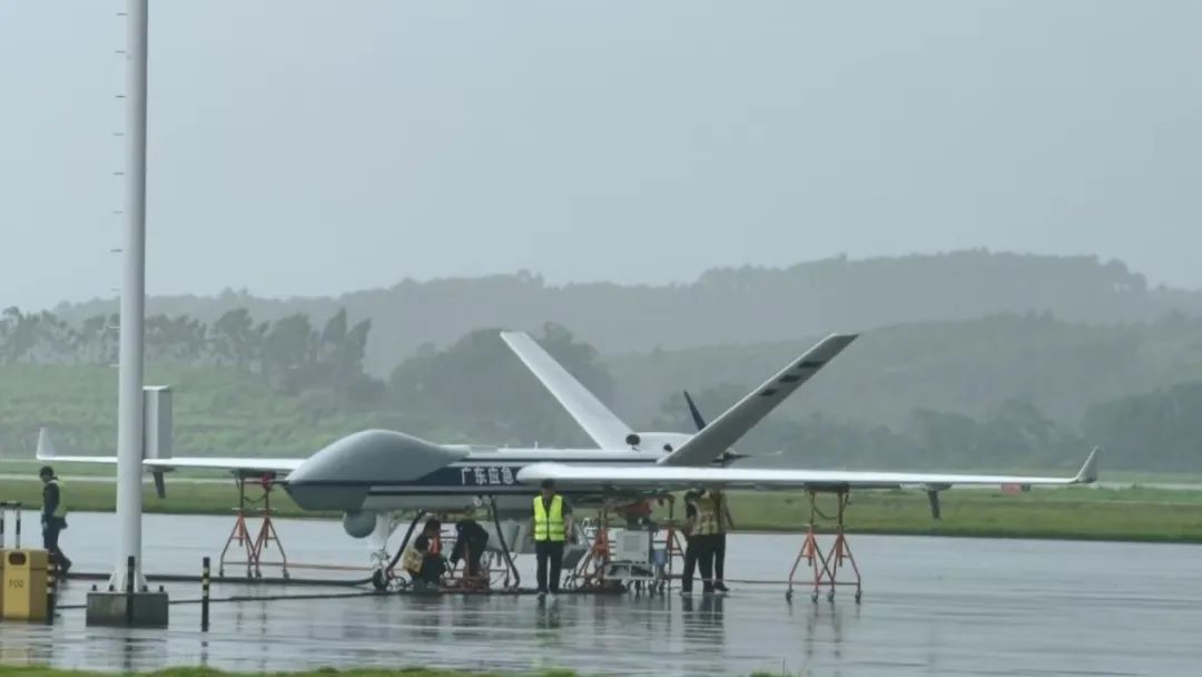 中國廣電700MHz 5G首次助力應(yīng)急通信無人機(jī)實(shí)戰(zhàn)臺風(fēng)