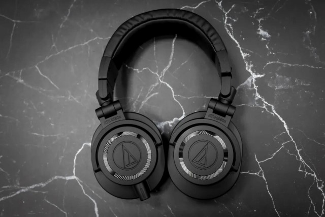 Audio-Technica ATH-M50xENSO 專(zhuān)業(yè)監(jiān)聽(tīng)耳機(jī)